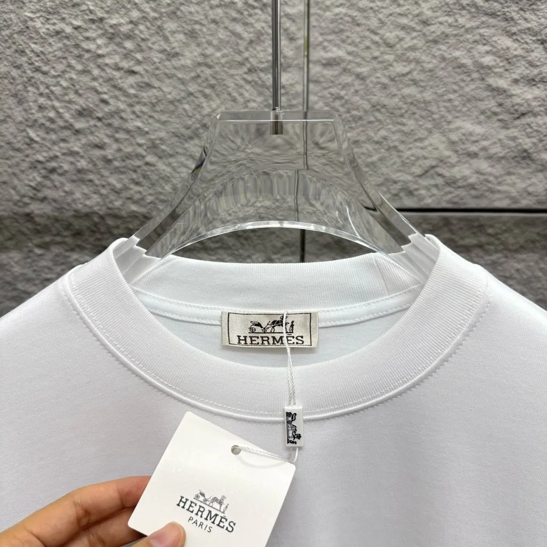 Herme* *2025 New Arrival T Same Style Size： S （90-130 ） M （120-150 ） L （140-165 ） XL （160-180 ） XXL （180-210 ） ：Black White